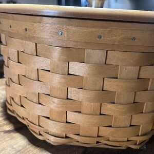 Longaberger Poker Basket in Light Brown